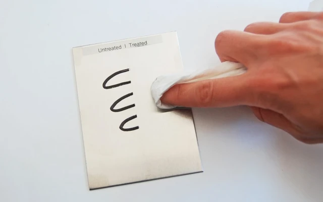Hydrophobic & Oleophobic Coatings