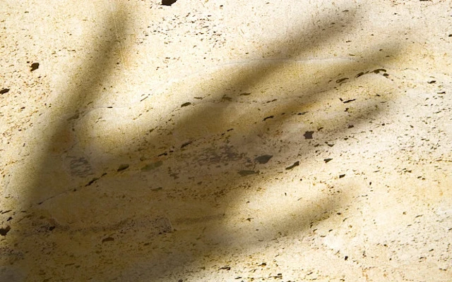 Ultra thin stone veneer
