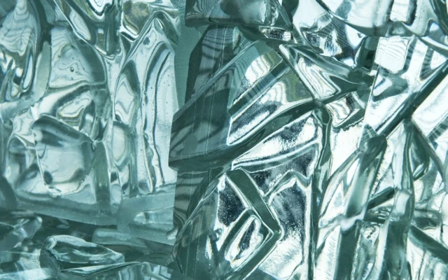 Crackle glass