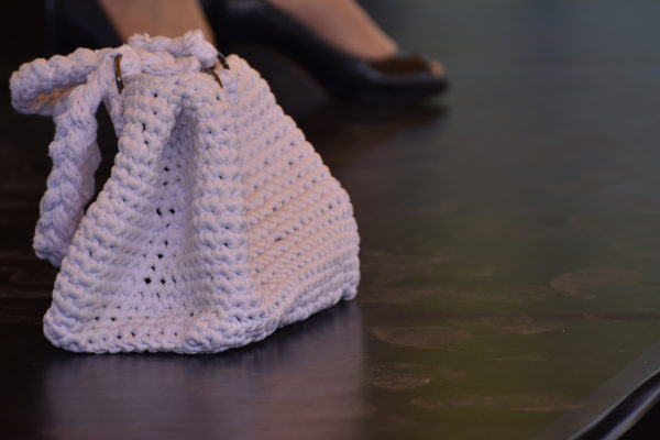 Mestic: bioplastic made from cow dung 1