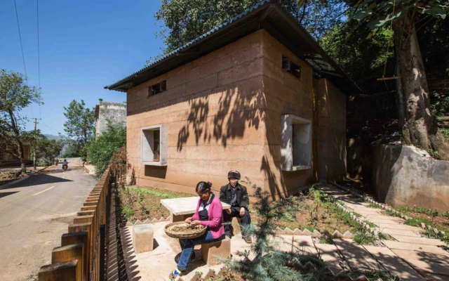 Post-Earthquake reconstruction project creates earthquake-proof houses