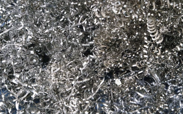 Steel chips could help clean e. coli-contaminated water