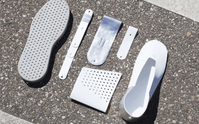 Modular and customisable footwear