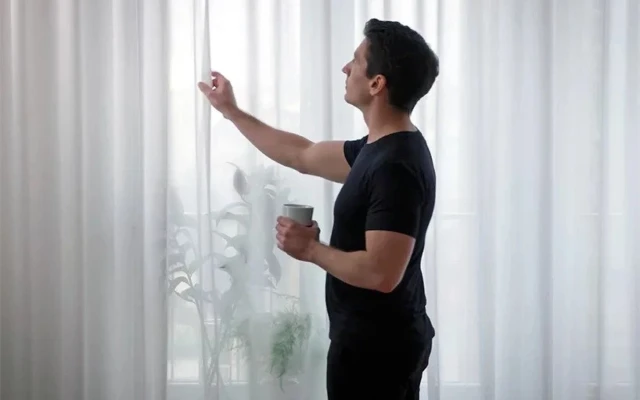 Air purifying curtains clean indoor air