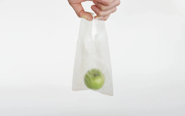Compostable bioplastic made of fish waste