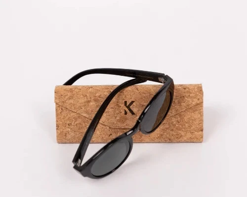Eyewear made of recycled clothes