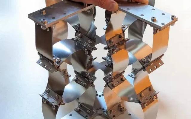 Buckling metamaterial is both stiff and soft