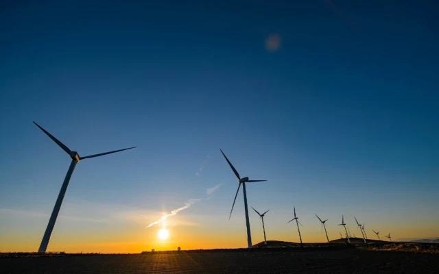 Recycled Wind Turbine Blades Used to Create Stronger Plastics
