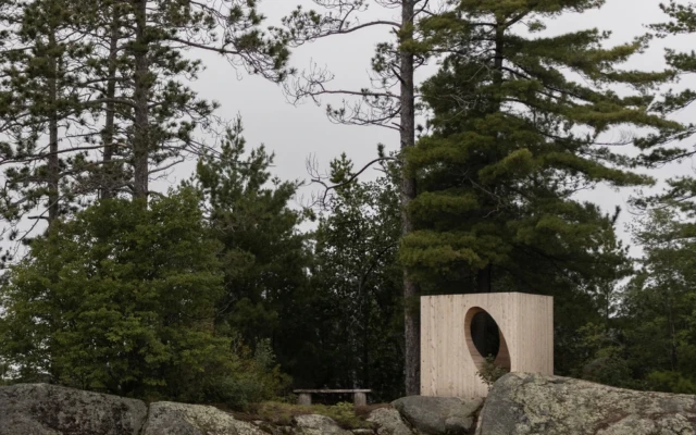 Faire le vide: Prefabricated Timber Installation in a Remote Canadian Landscape