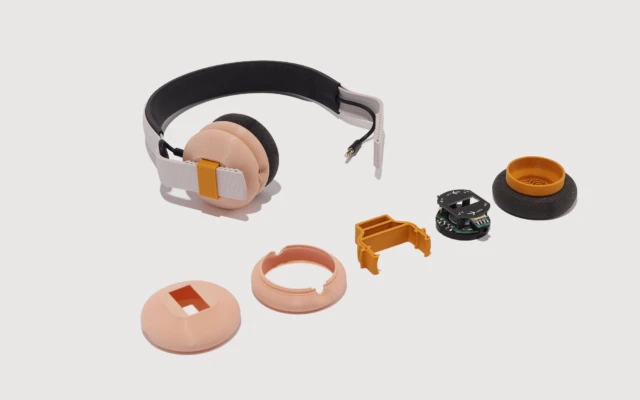 Kibu: 3D Printed, Recyclable Headphones Children Can Build Themselves