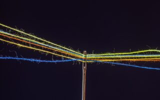 Human-Safe Magnetorheological Fibres Enable A New Generation Of Smart Textiles