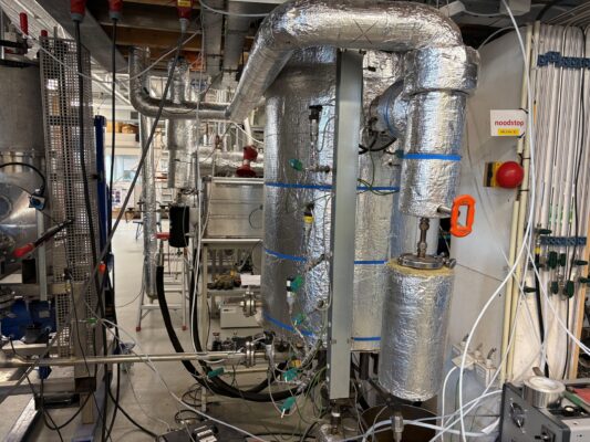 tno-converts-mixed-textile-waste-into-circular-chemical-building-blocks-materialdistrict-1
