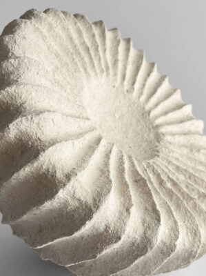 papel-sculptural-material-innovation-from-recycled-paper-materialdistrict-6