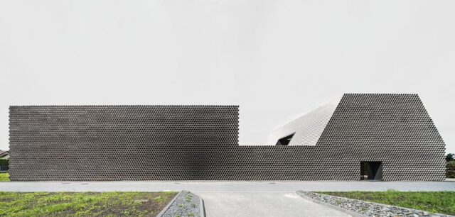 raw-aluminium-defines-gambit-office-and-warehouse-materialdistrict-12