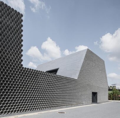 raw-aluminium-defines-gambit-office-and-warehouse-materialdistrict-7